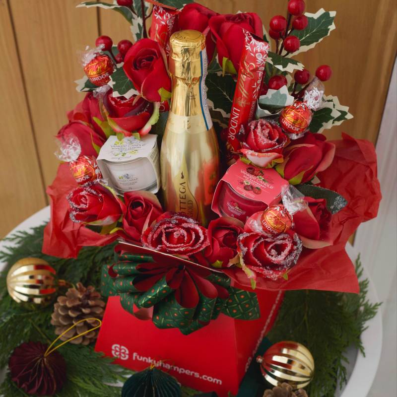 The Merry Christmas Chocolate Bouquet